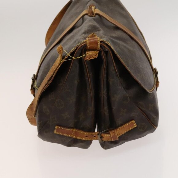 LOUIS VUITTON Monogram Saumur 35 Shoulder Bag - Picture 12 of 16